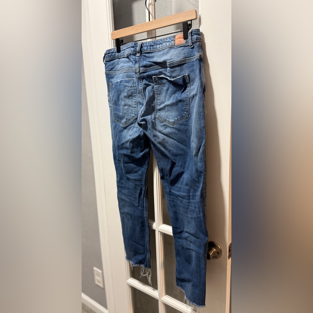 Zara Blue Ankle & Cropped Jeans - Picture 3 of 12